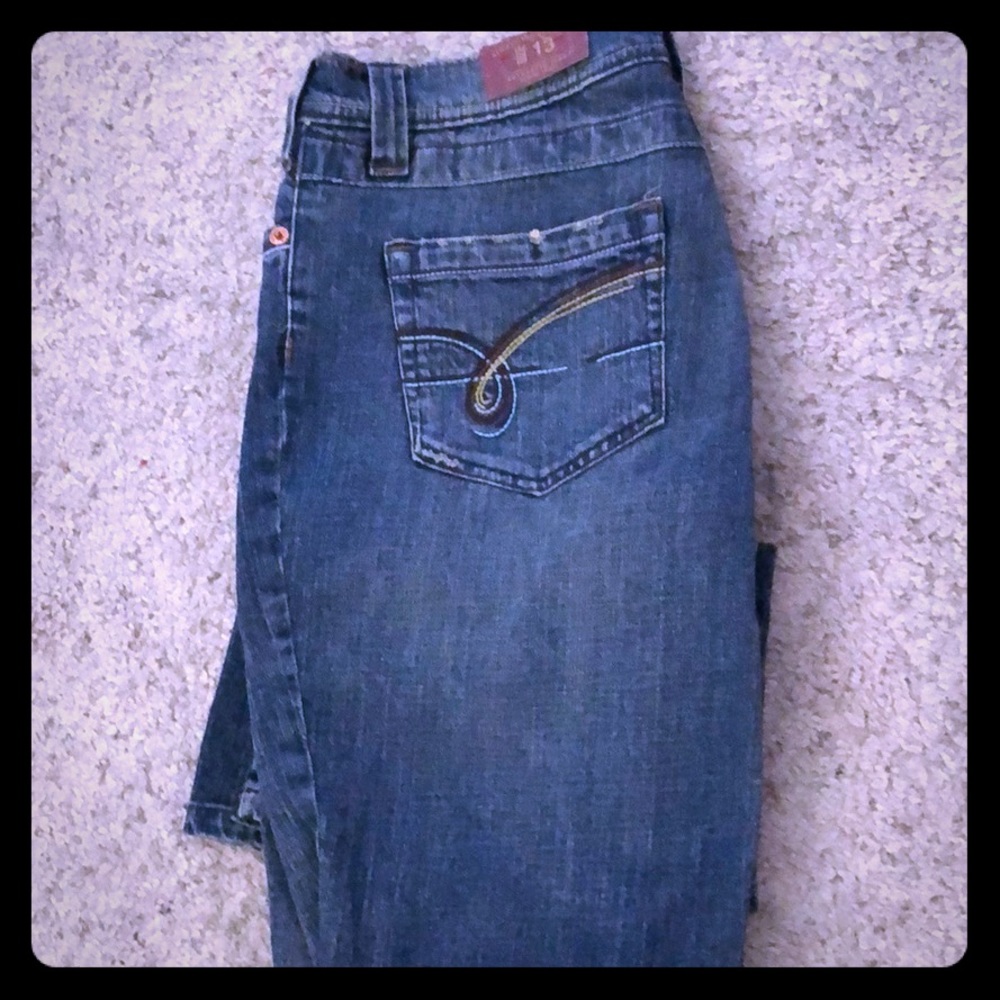 Bingo jeans.